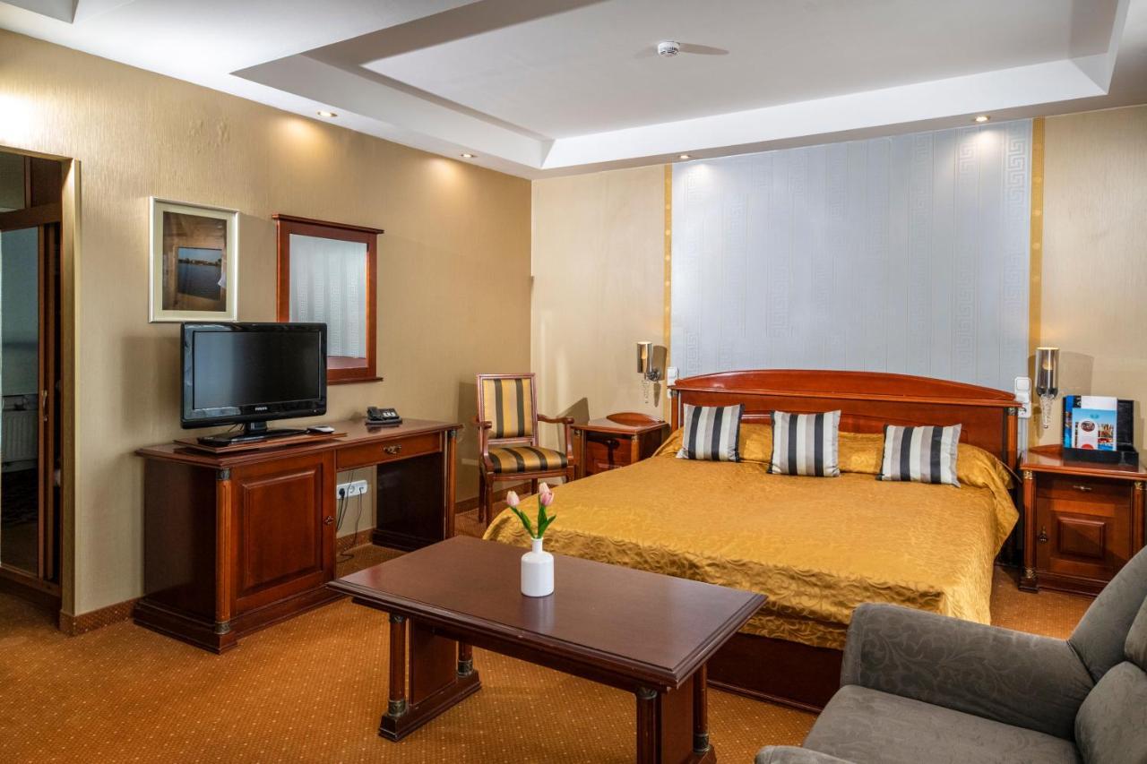 Duna Relax Hotel 4*